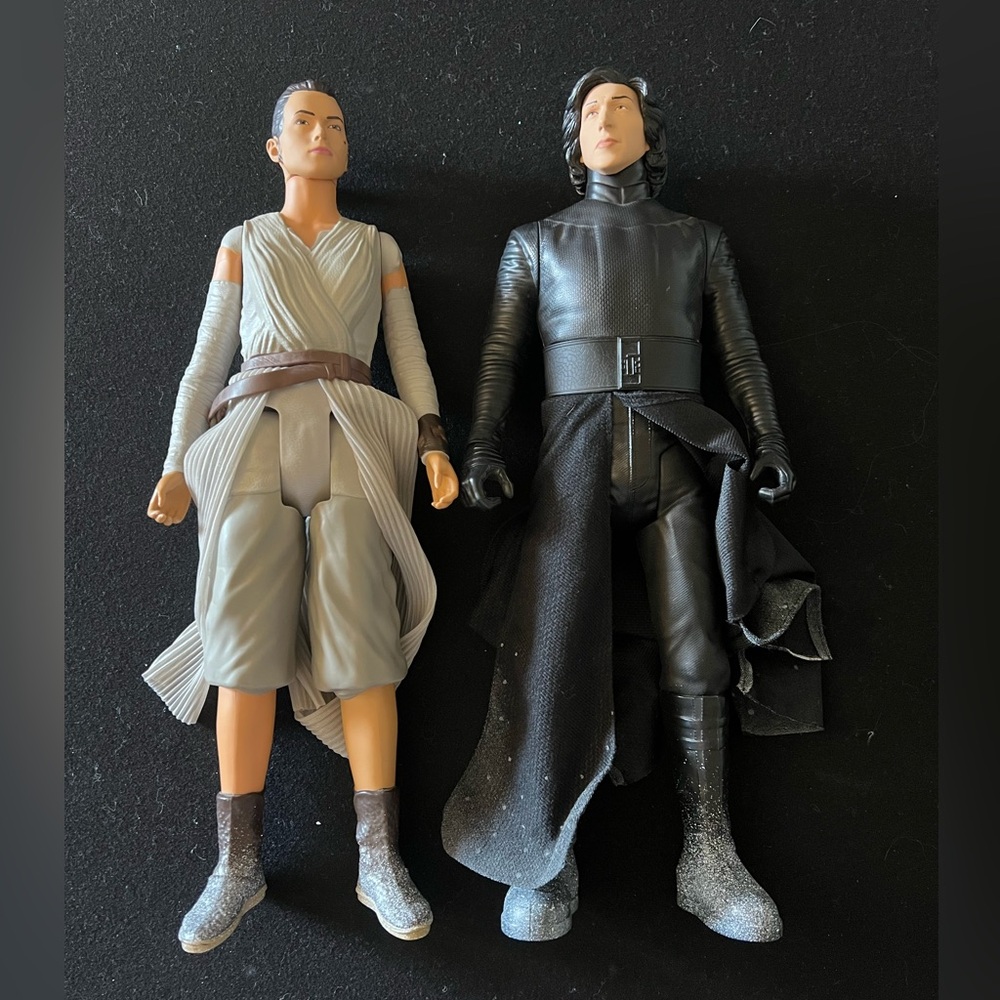 Star Wars 18” Kylo Ren & Rey posable action figures toy - Picture 2 of 3